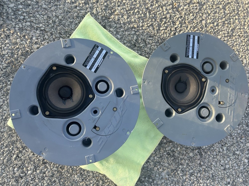 Bose 102 FB Flush Mount Ceiling Speaker Commercial