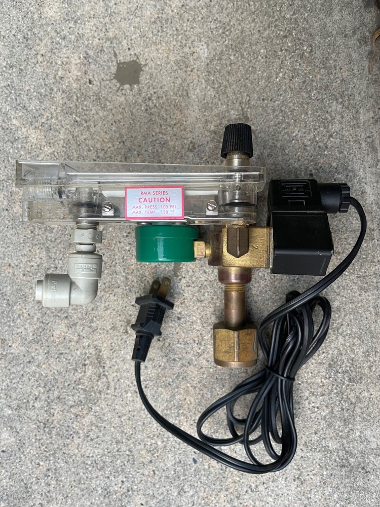 American Hydroponics CO2 Regulator with Solenoid and Flowmeter