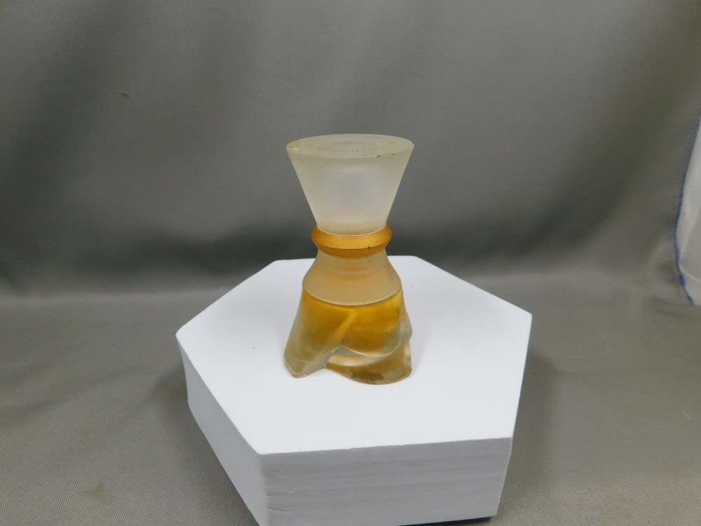 revlon lasting perfume in bottle