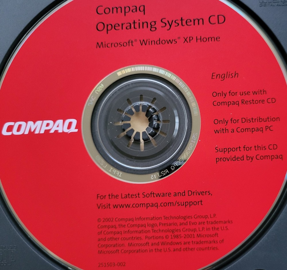 Vintage - Compaq Operating System CD for Microsoft Windows XP Home, 2002