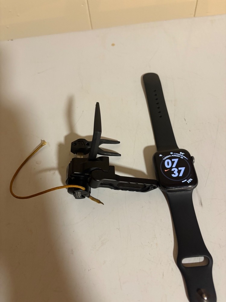 ripcord ratchet arrow rest