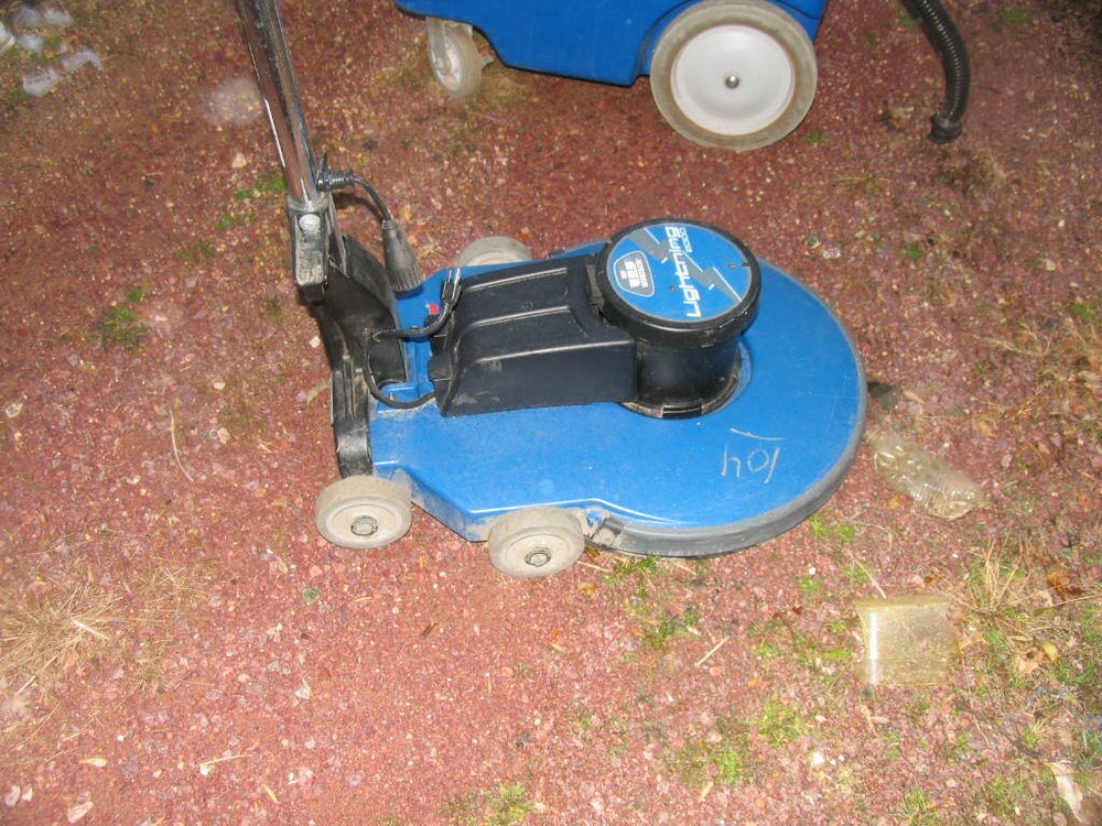 Windsor Lightning LB-2000 Single Speed Burnisher Floor Polisher Buffer