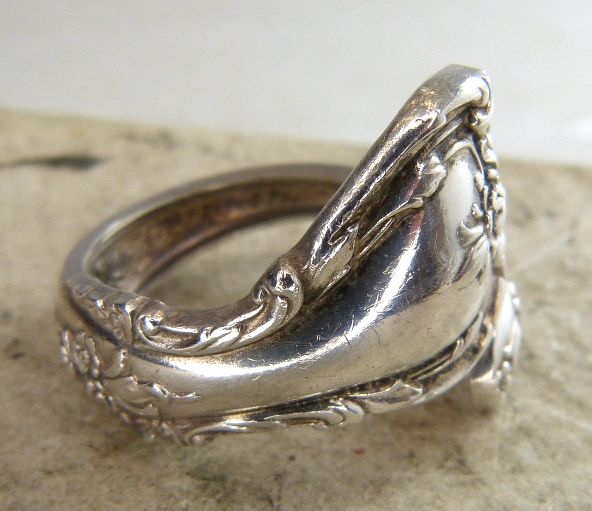 Vintage Lunt Delacourt Sterling Silver Spoon Ring