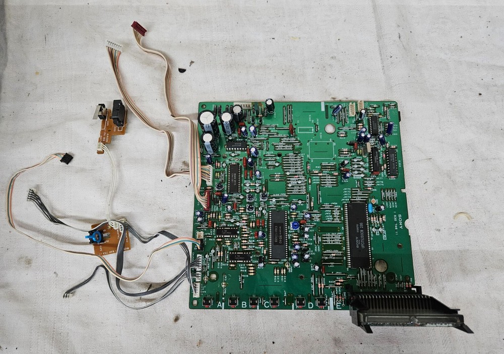 SONY CDP-C500 Compact Disc Player MAIN PCD w Display