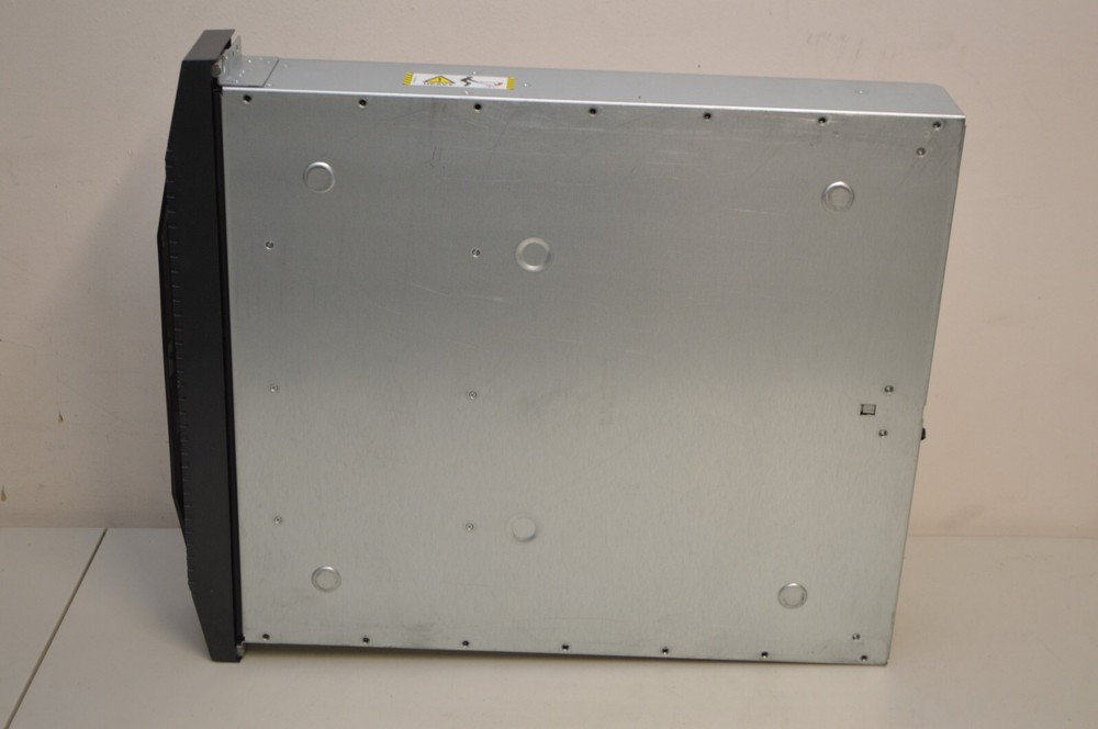 ^ EMC EAE Hard Drive Array HDD Expansion Bay (No Hard Drives) #W5897