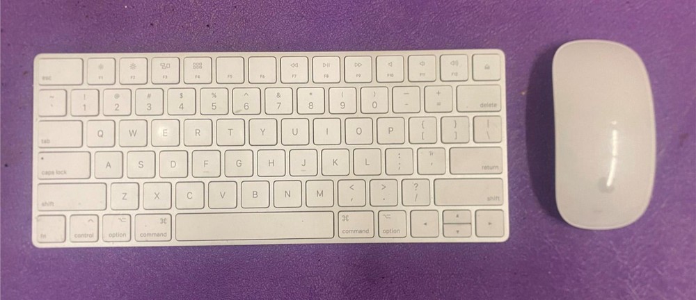 Apple A1644 Wireless Magic Keyboard 2 MLA22LL/A & A1657 Magic Mouse 2 MLA02LL/A