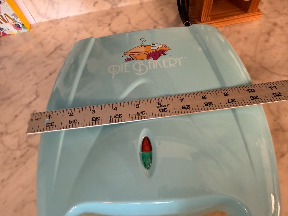 Nostalgia Electrics electric mini pie Bakery Blue