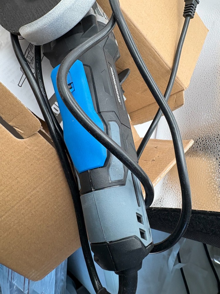 Hammerhead 6-Amp 4-1/2 Inch Angle Grinder