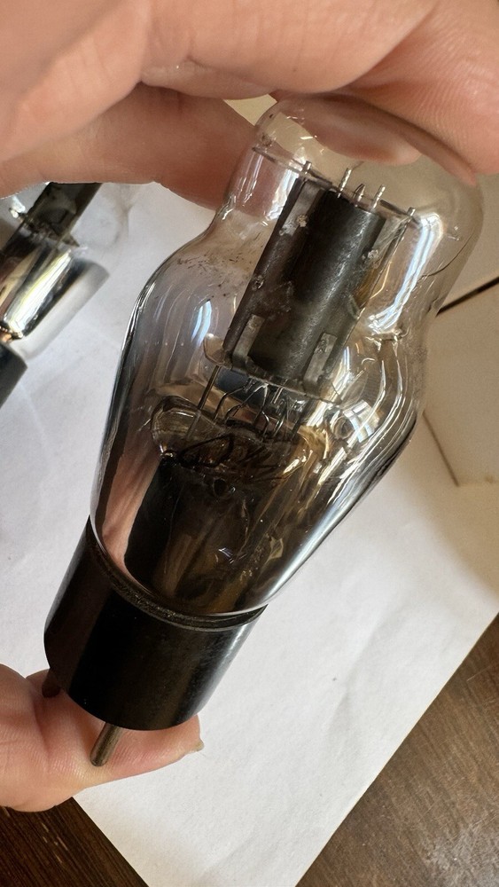 NOS MATCHED QUAD 56 ST GLOBES Engraved Bases Windmill Micas