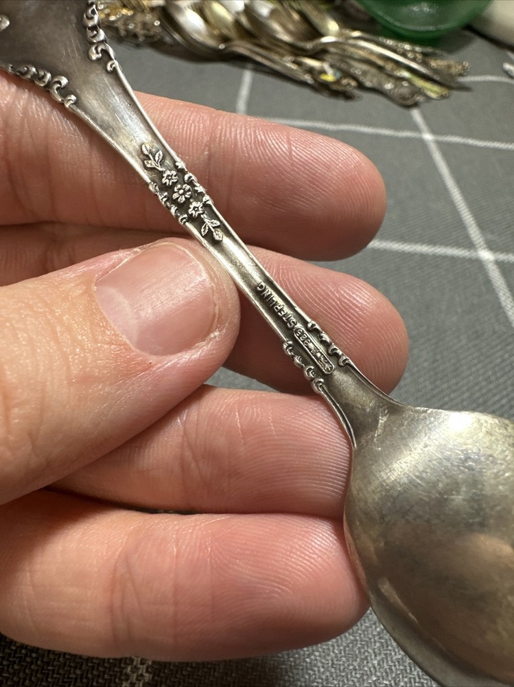Vintage Sterling Silver Enamel Canada Souvenir Spoon