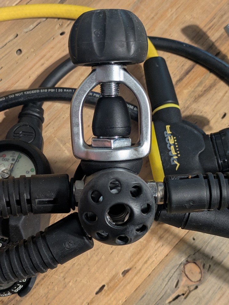 Scuba Diving Dacor Viper Regulators with Gauges UNTESTED