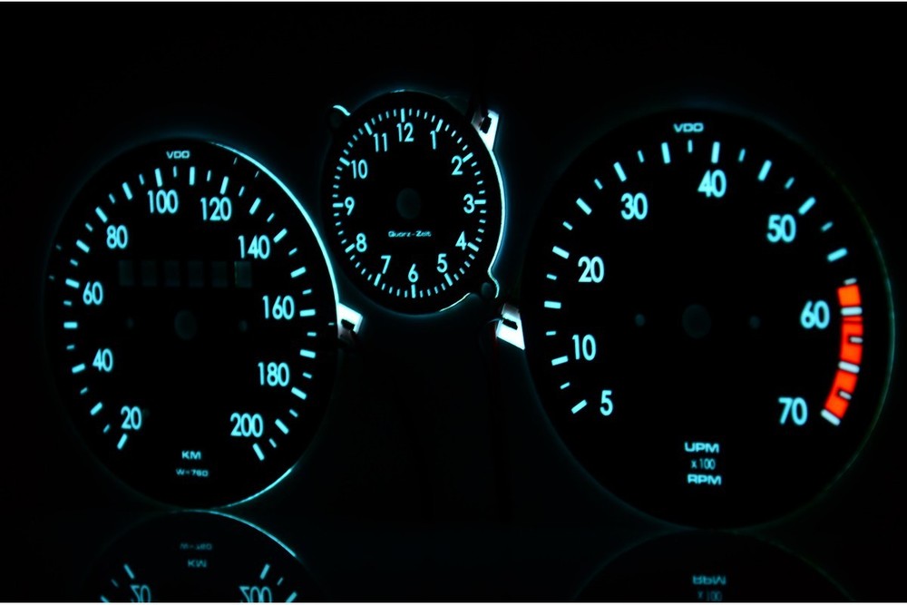 Opel Kadett Glow Gauge Plasma Dials Speedometer Shift Indicators Mph Kmh