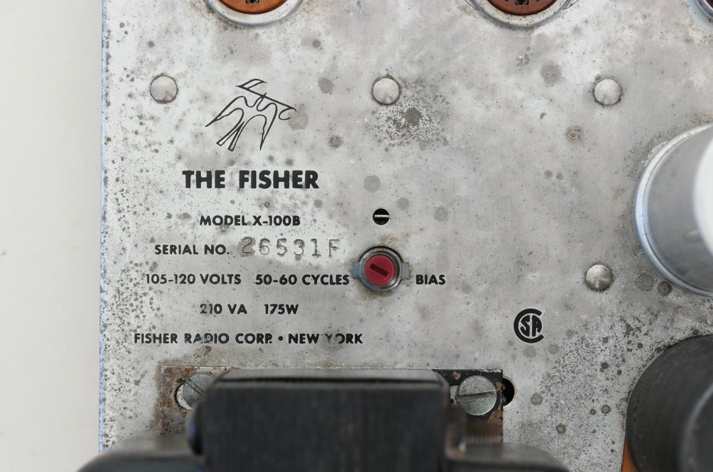 Fisher X-100-B Stereo Master Control Amplifier ( B )