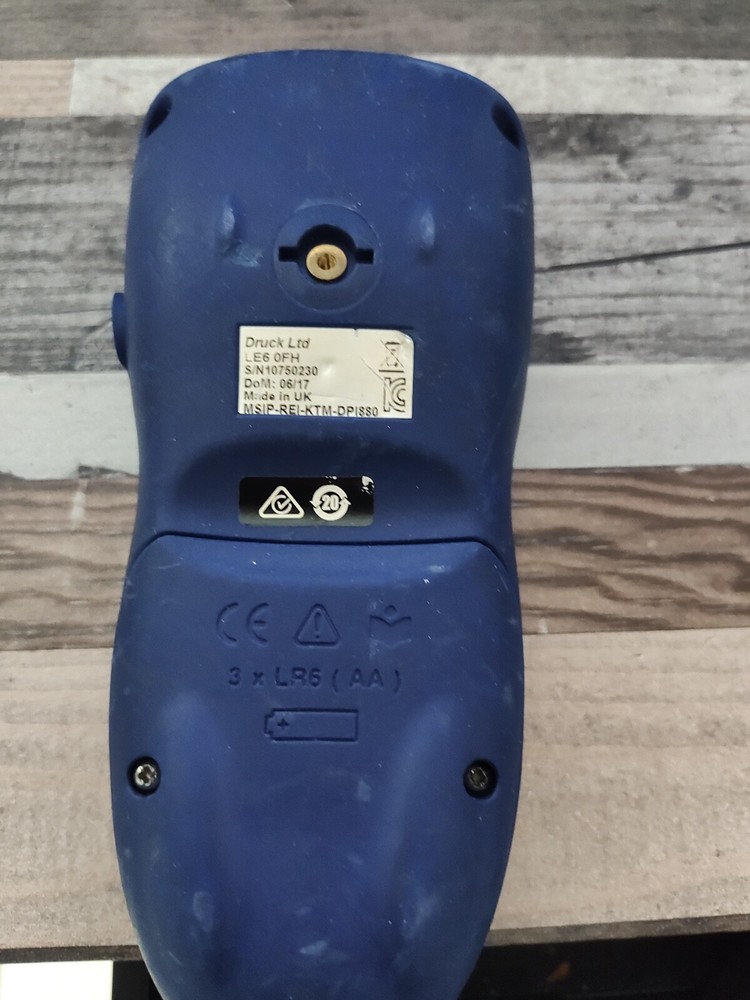 DPI 880 Process Calibrator