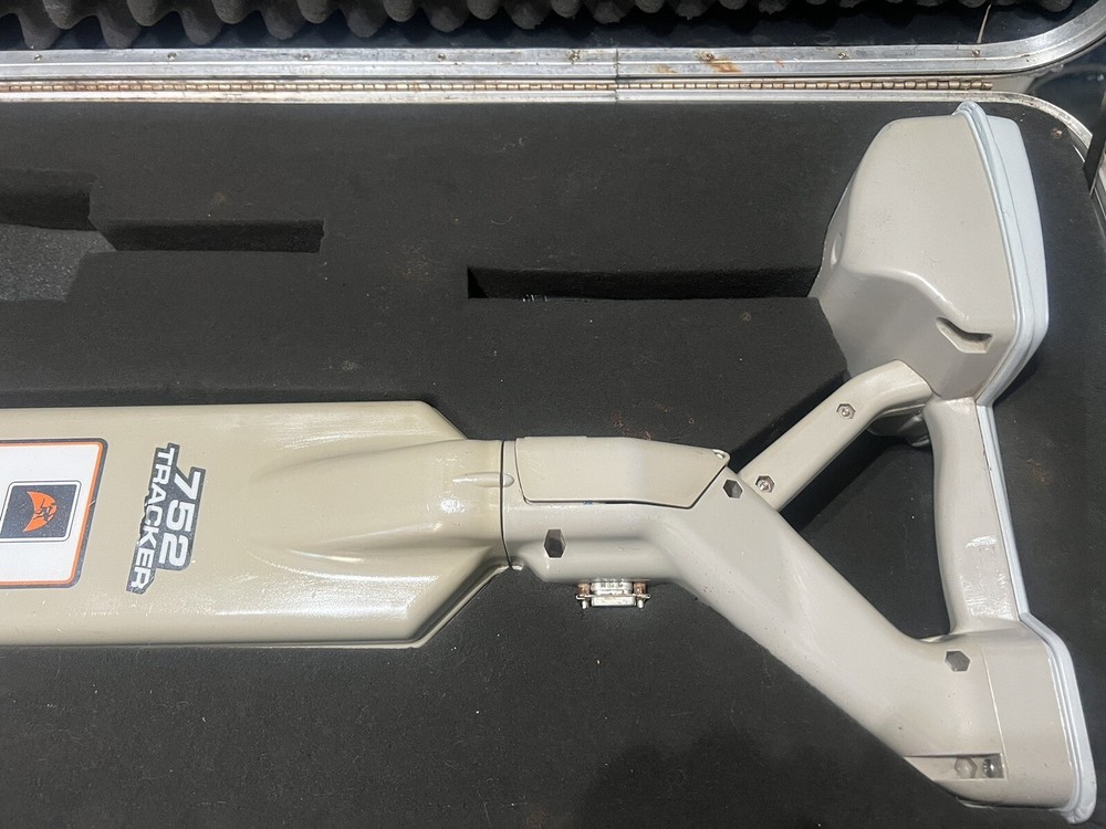 Ditch Witch 750TKR Pipe Cable Locator Tracker