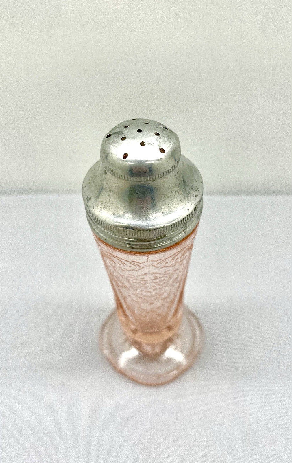 Vintage Pink Depression Glass Footed Salt Pepper Shaker Floral Panel Metal Lid