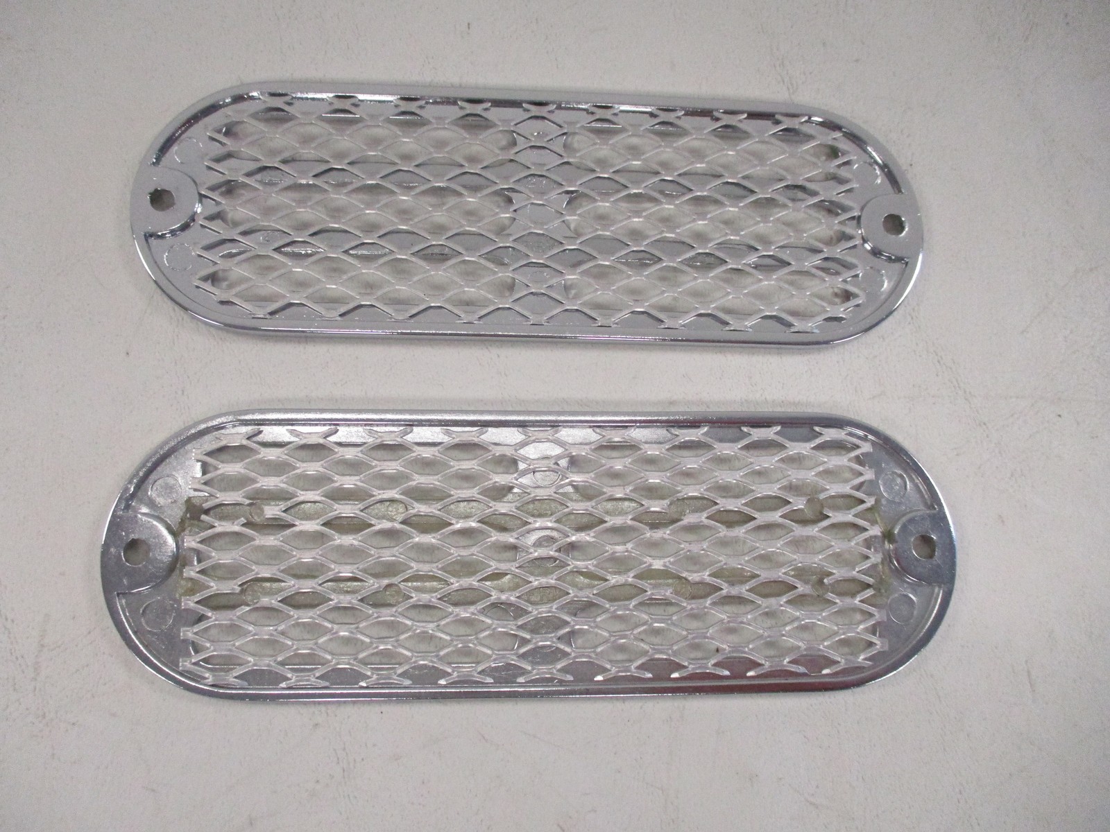 PERKO OVAL LOUVERED VENT TRANSOM OR LOCKER COVER SET OF (2) 86030 BOAT