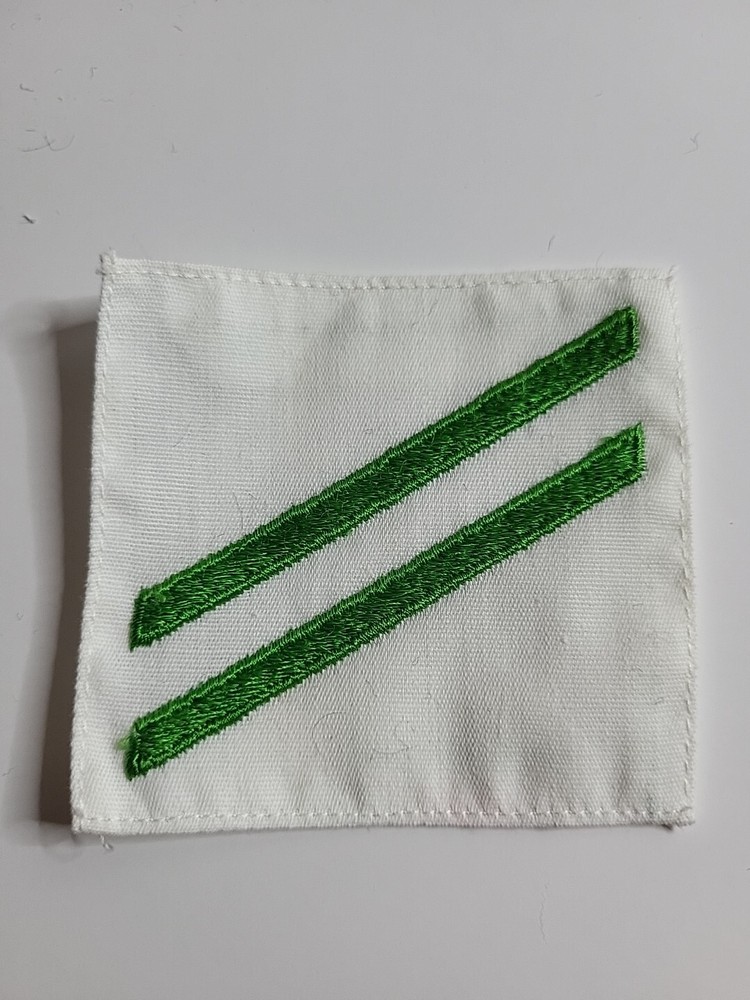 New USN US Navy Airman APPRENTICE E-2 E2 Sleeve Insignia Patch Green & White