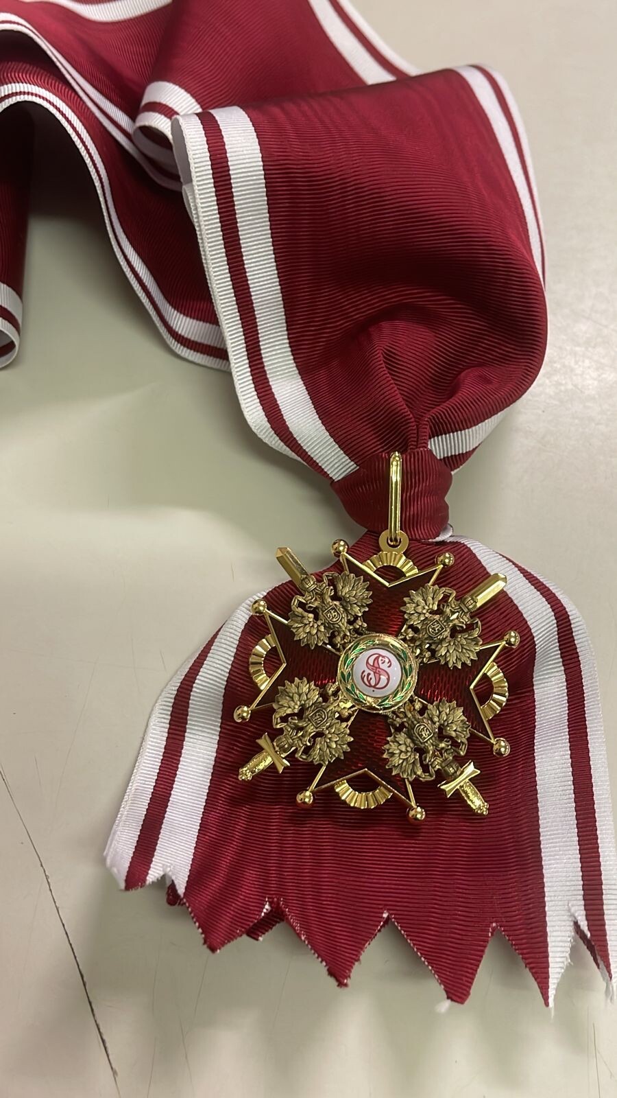 Russian Imperial Order of St. Stanislaus 1st Class medal with swords