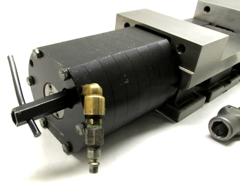 KURT 6" AIR VERSALOCK PRECISION CNC MACHINE VISE w/ HANDLE - #3600A