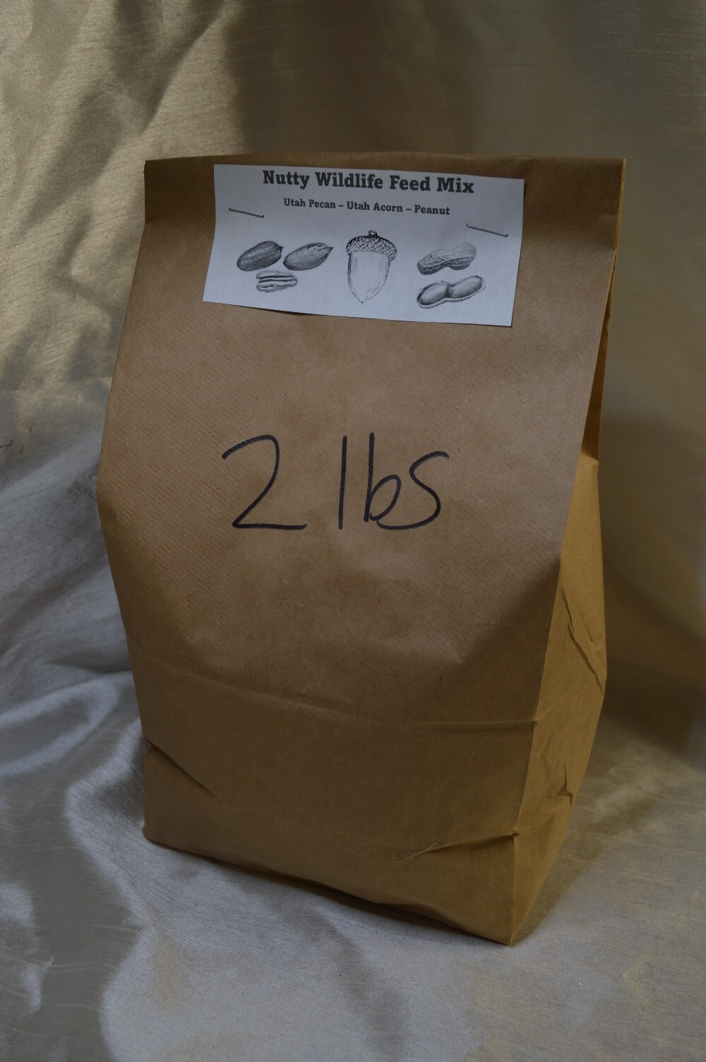 2 LBS Nutty Wildlife Feed Mix with Utah Acorn, Utah Pecan, Peanut In Shell Nuts