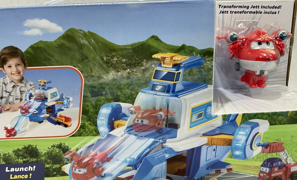 Super Wings Transform-A-Bot World Aircraft Play Set