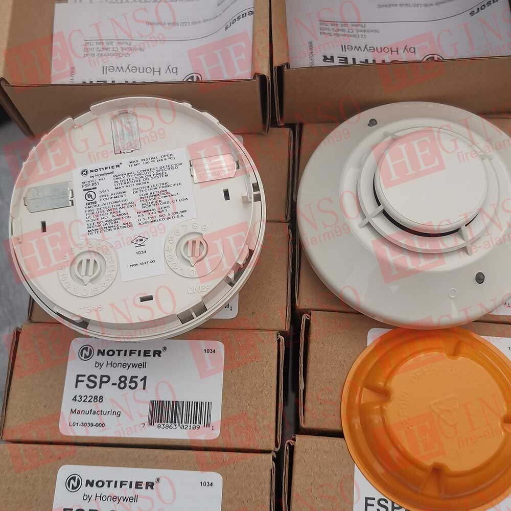 NEW NOTIFIER FSP-851 SMOKE DETECTOR FSP851 FREEFAST SHIPPING