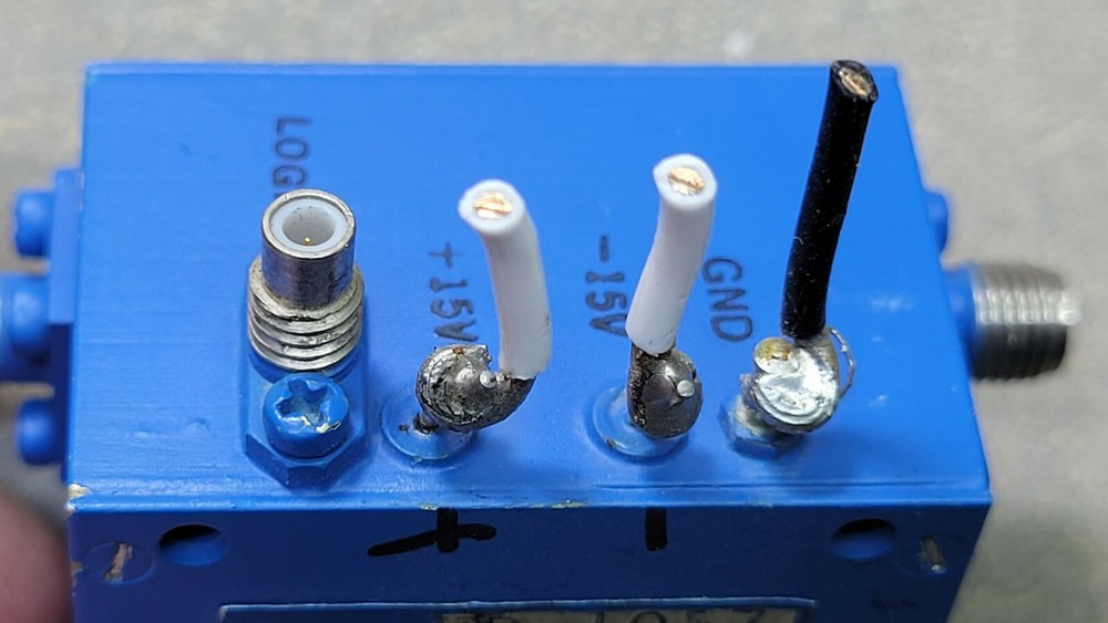 HD-1057, SER 005. Triangle microwave Inc.