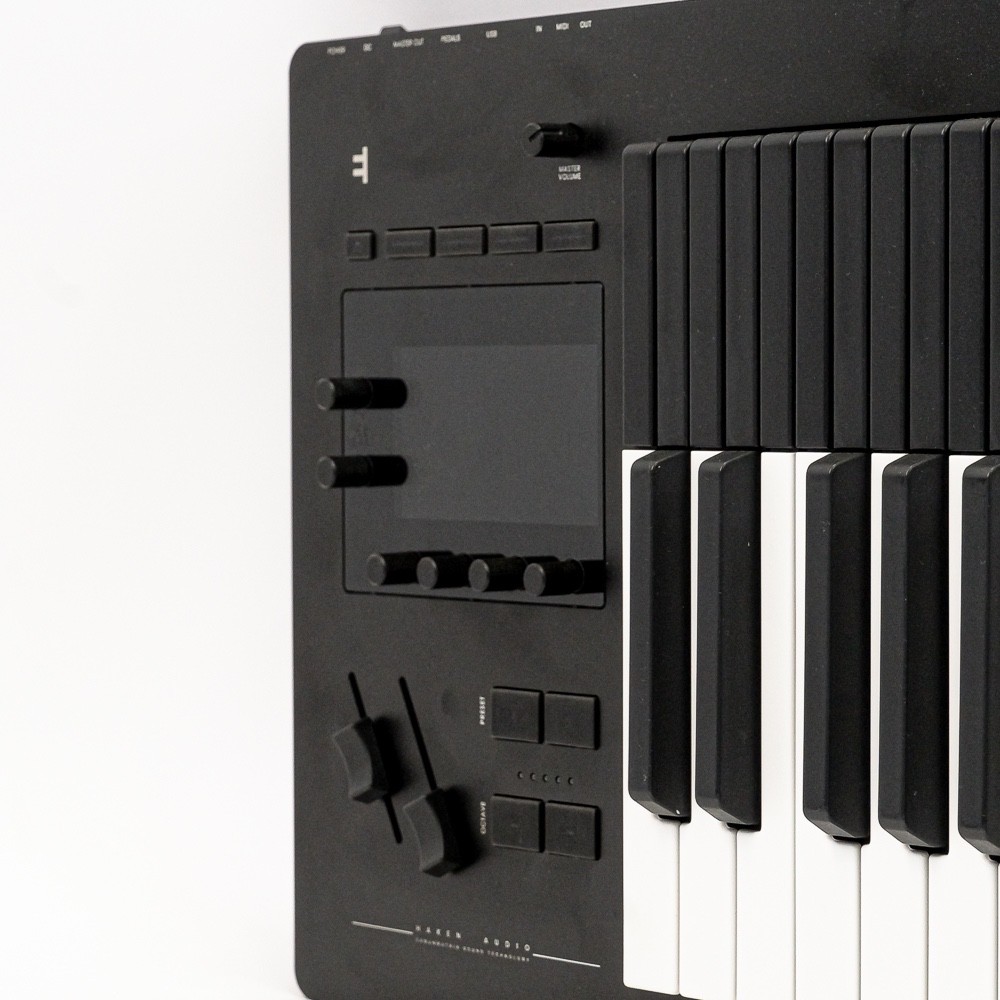 Expressive E Osmose 49-Key Polyphonic Synthesizer & MIDI Controller with PSU