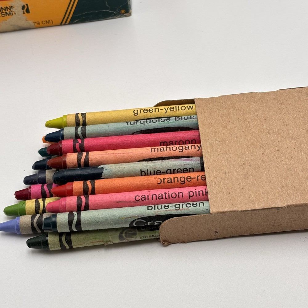 Vintage Crayola Crayons 64 Built In Sharpener Binney Smith~ Partial Use Retired