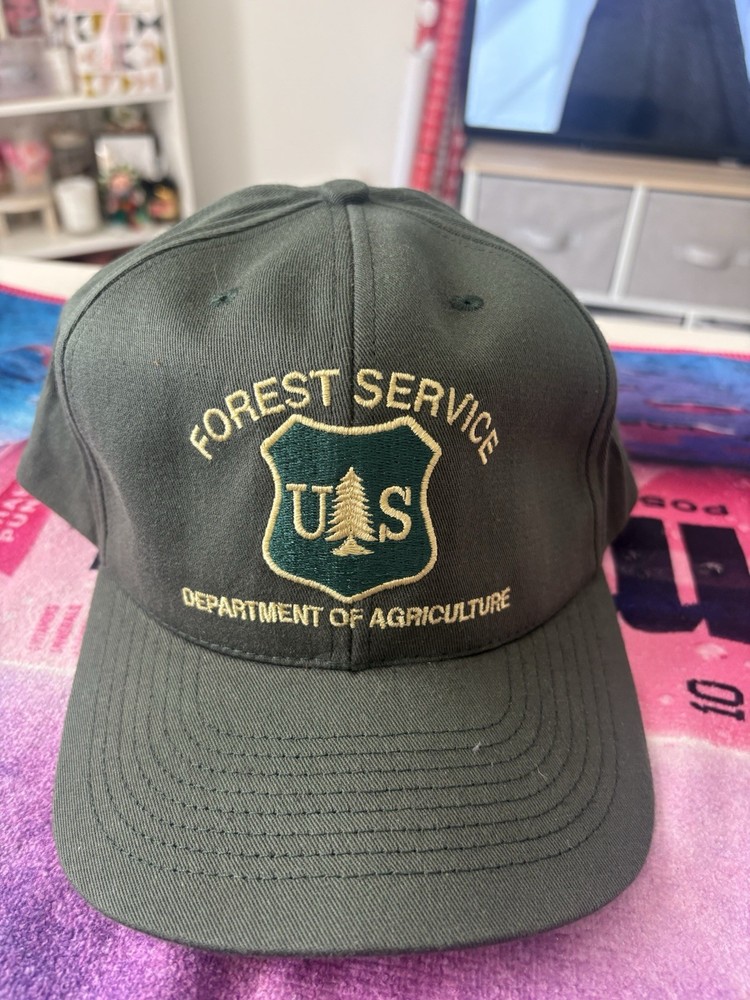 2 Hats Size ML /XL