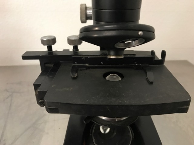 AO American Optical Microscope B-35-83
