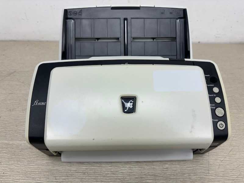 Fujitsu Fi-6130Z Duplex Desktop Document Scanner (Grade B)