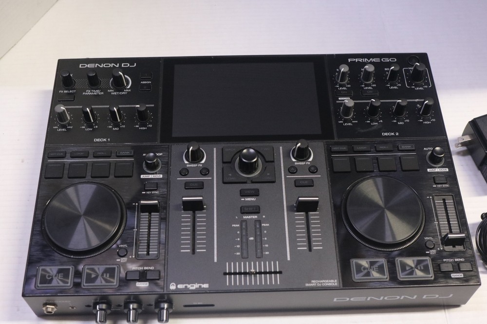 Denon DJ PRIME GO Double Deck Rechargeable Smart DJ Console - 7 inch Touchscreen