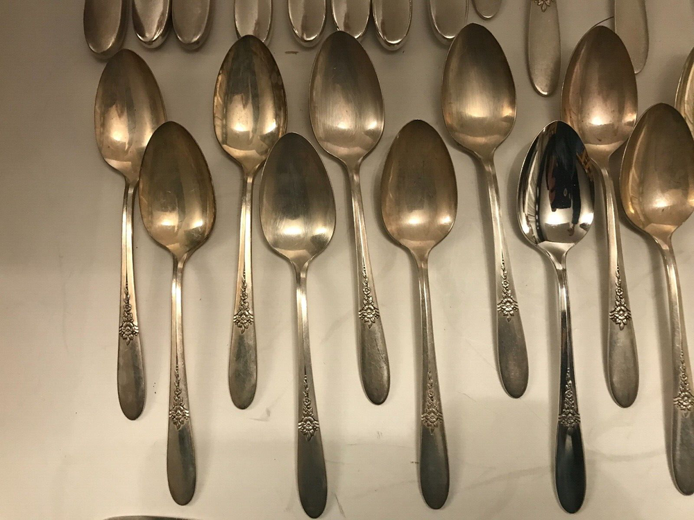 LOT, 52 PIECES, ONEIDA Tudor Plate "Fantasy" Pattern