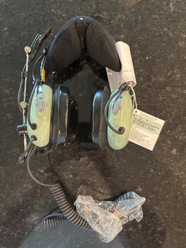 David Clark Model H10-76 Pilot Aviation Headset MINT TESTED