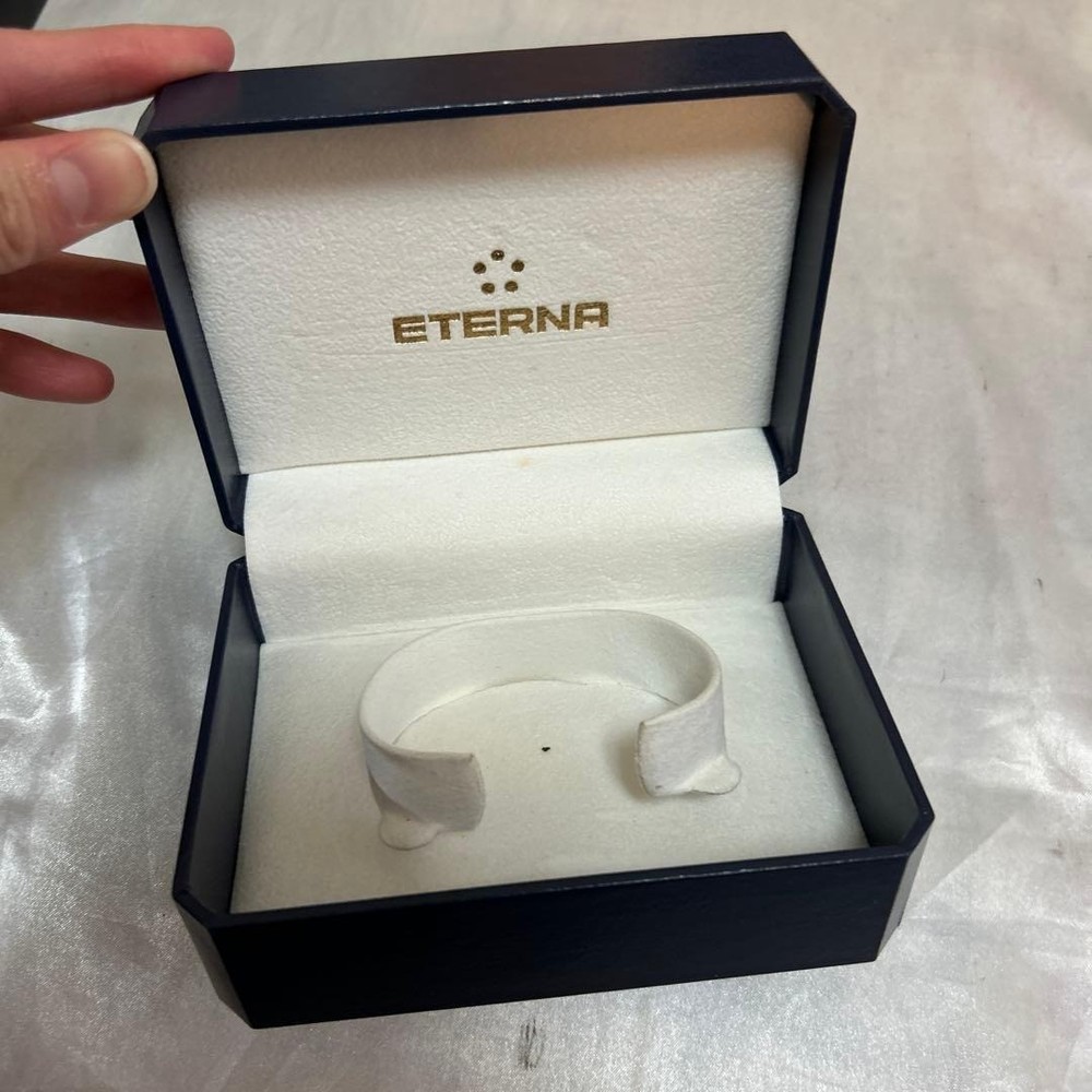 Eterna watch empty box case m29911021940HA Used
