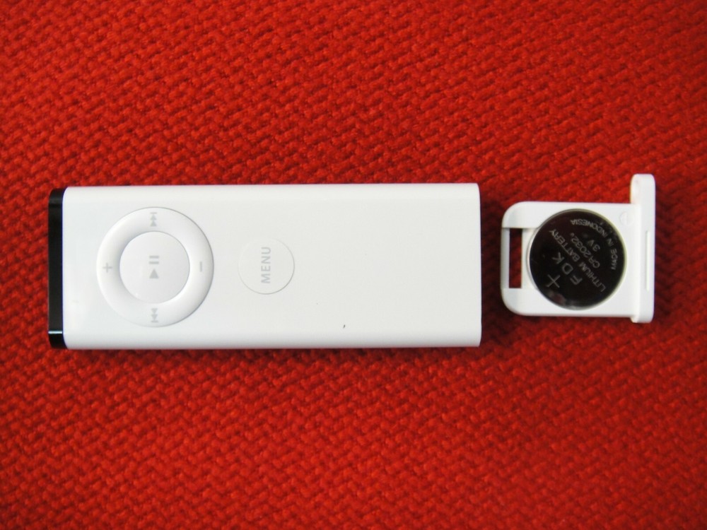 A1156 Apple Remote Control for Apple TV iPod iMac Macbook & Macbookpro
