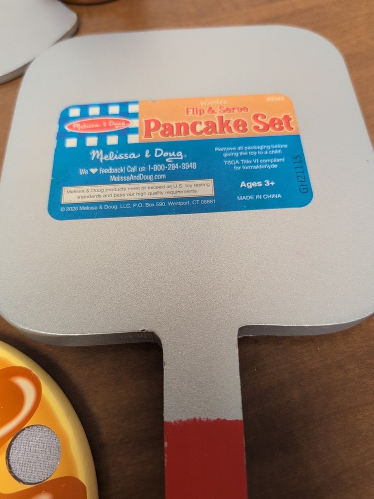 Melissa And Doug Flip & Serve Pancake Set