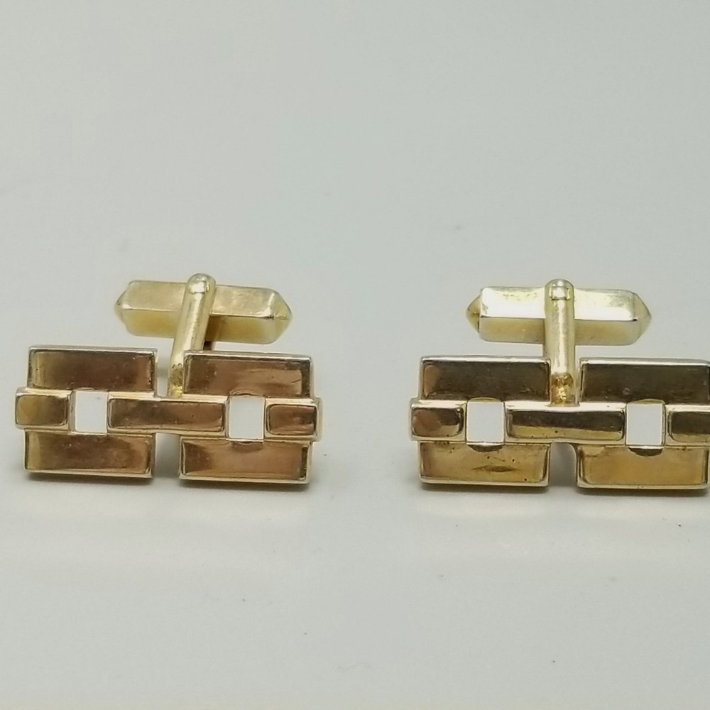 Vintage Swank Chain Link Cufflinks Gold Tone Bullet Back Signed