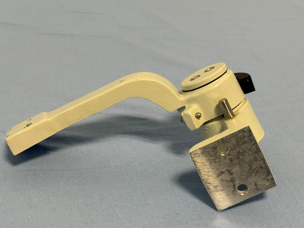 Jeol Mechanical Mounting Bracket/Arm Holder Assembly for JEM-1011 TEM Microscope