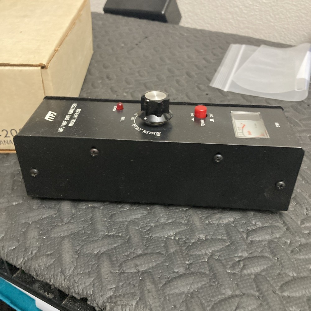 MFJ-208 VHF Analyzer