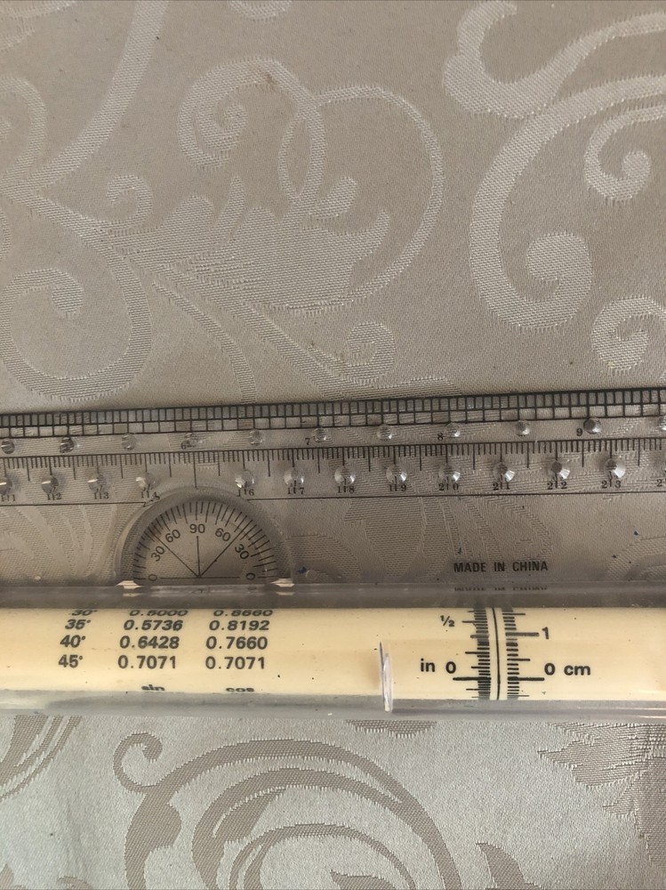 Scientific Ruler Please See Photos