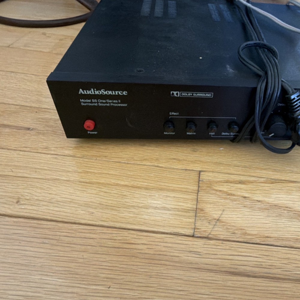 AudioSource SS One Series II Dolby Surround Sound Processor Black