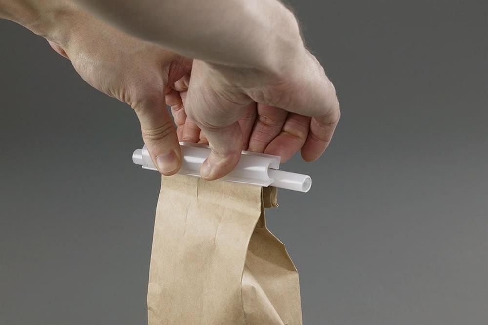 Clip-n-Seal Bag Clips - Medium 3 Pack