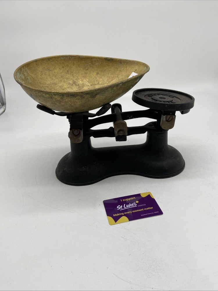 Vintage Weighing Scale