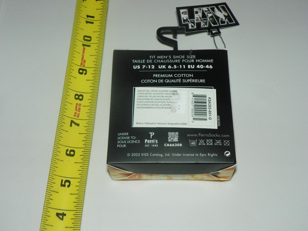 KISS BRANDED CREW SOCKS GIFT BOX---A-2