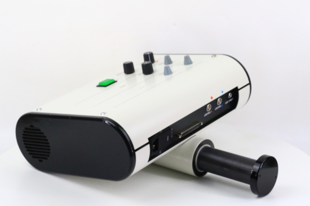 LEICA TYPE MEL61 SURGICAL MICROSCOPE LIGHT SOURCE CONTROL UNIT M695 / 445497