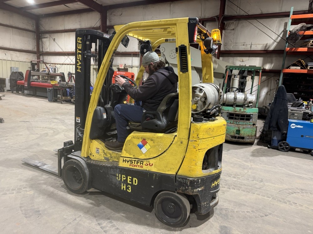 Fortis 30 Propane Forklift