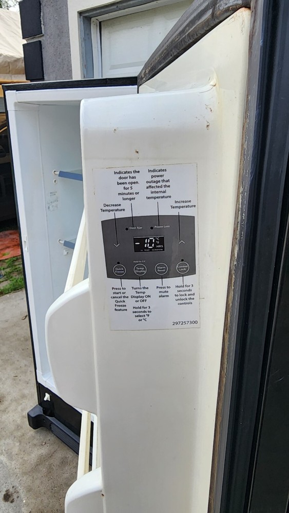 14 Cubic Ft upright freezer